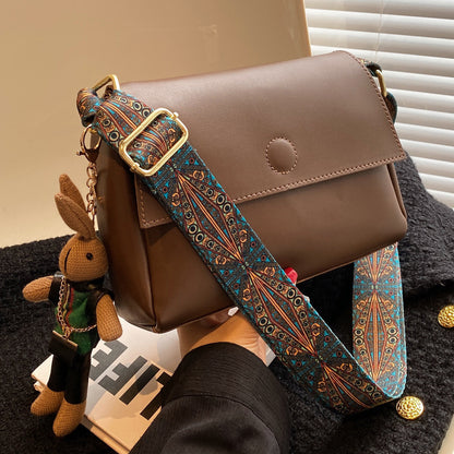 New Retro Easy Matching Women's High-grade Fashion Messenger Bag